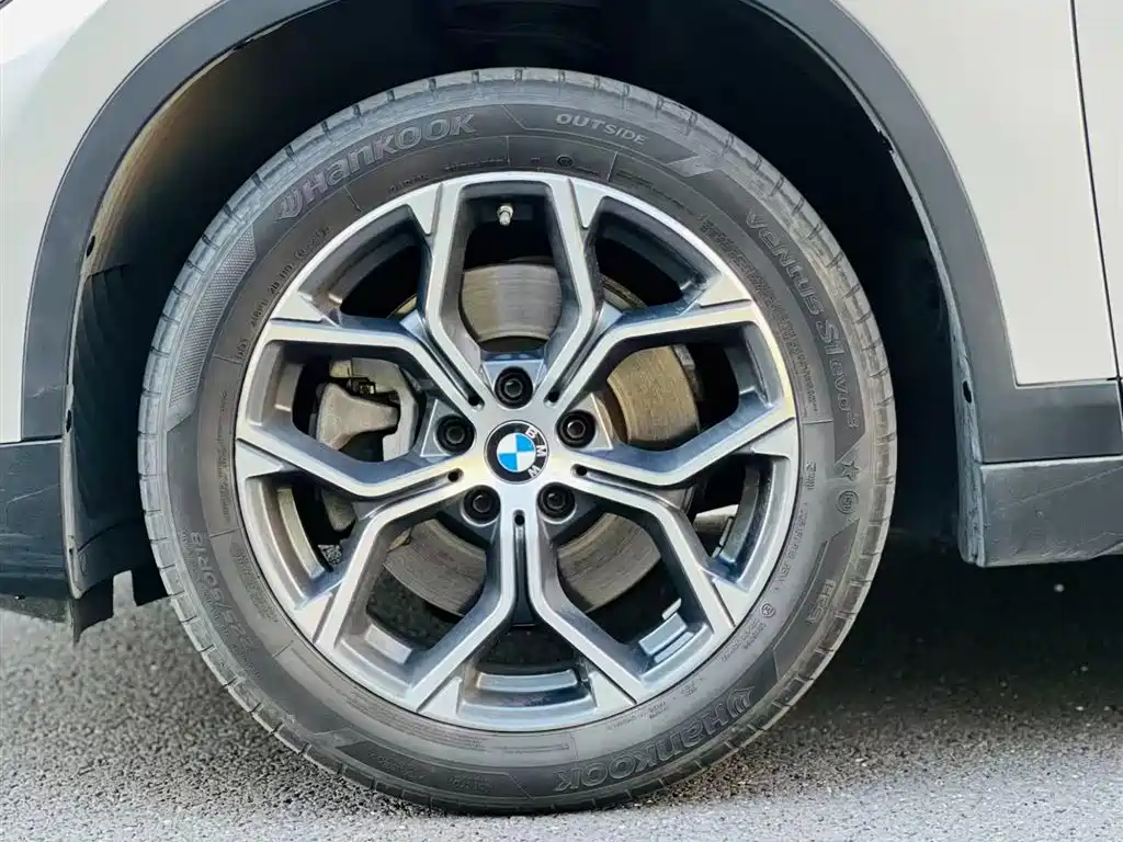 BMW X1 2021 sDrive25Li Leading фото 7
