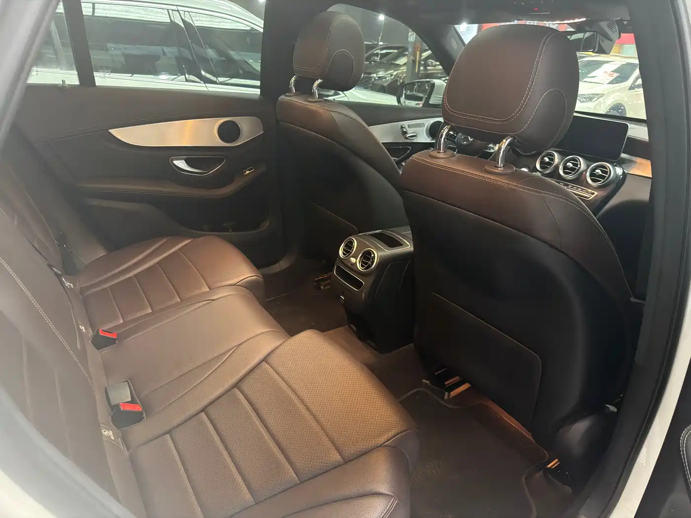 Mercedes-Benz GLC 2020 GLC 260 L 4MATIC Dynamic фото 6