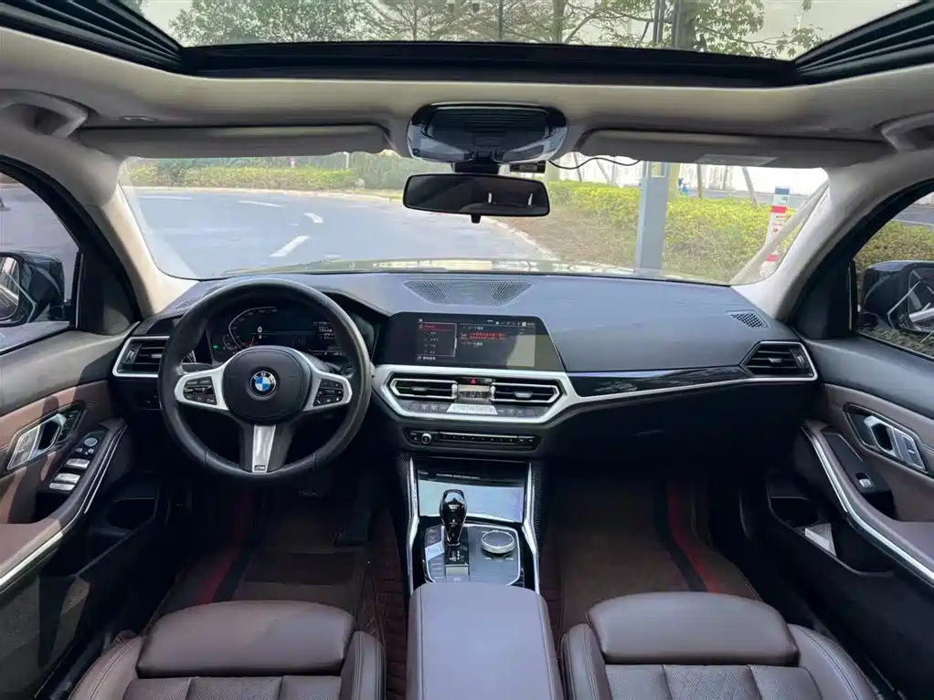 BMW 3 Series 2022 320Li M Sport Package фото 3