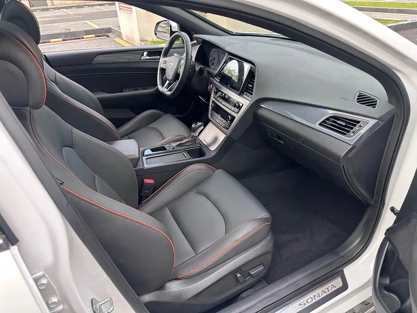 Hyundai Sonata 2015 1.6T GLS Smart фото 5