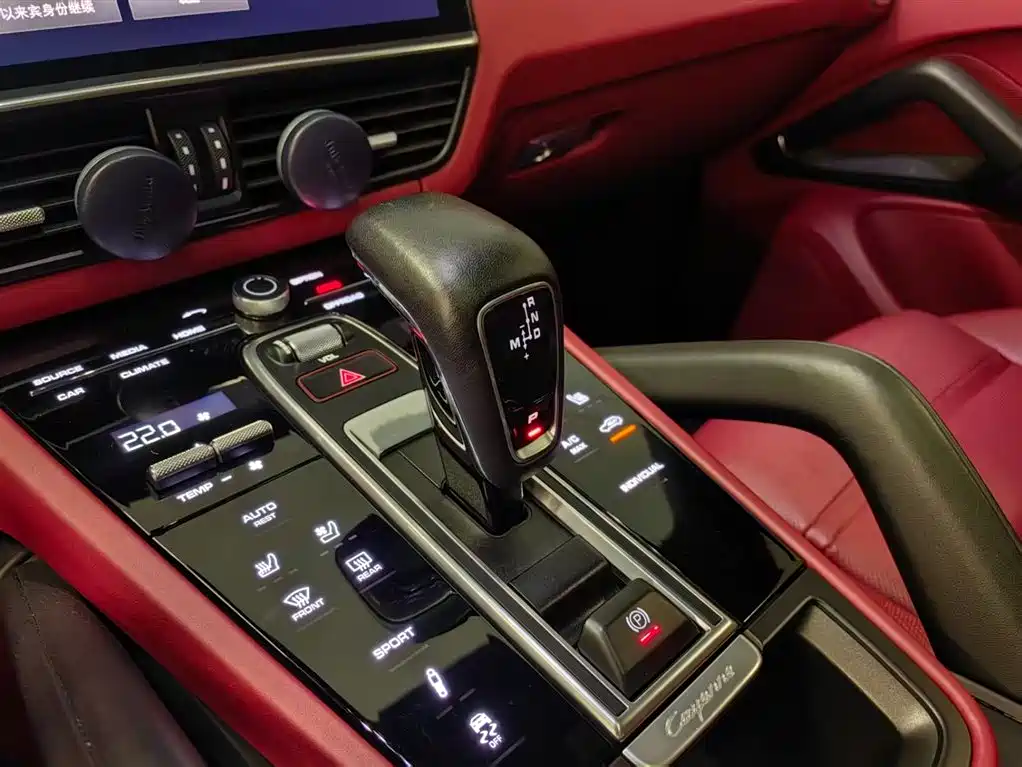 Porsche Cayenne 2022 Cayenne 3.0T Platinum Edition фото 17