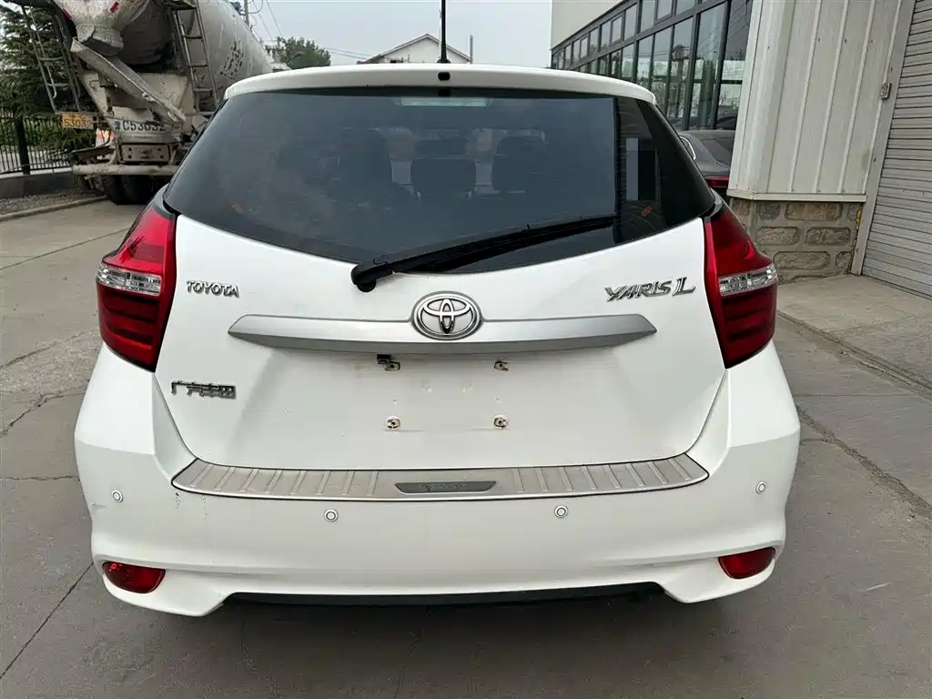 Toyota YARiS L Zhi Xuan 2020 1.5L CVT Leading Edition фото 4