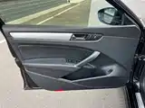 Фото 9 - Volkswagen Passat