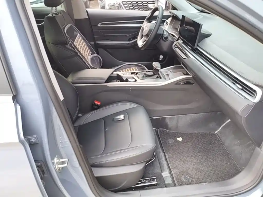 Geely Emgrand 2026 2025 4th Gen 4 Million Commemorative Edition 1.5L CVT Soar