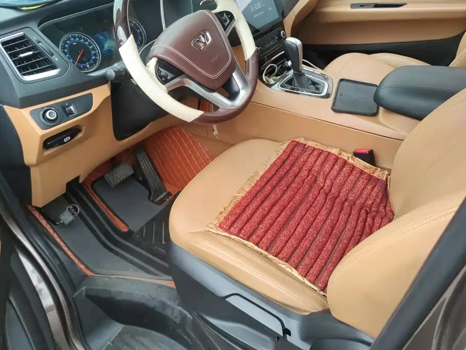 Huasong 7 2016 2015 2.0T Automatic Luxury