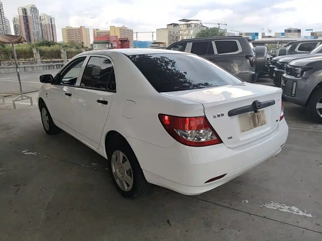 صورة 5 - BYD F3