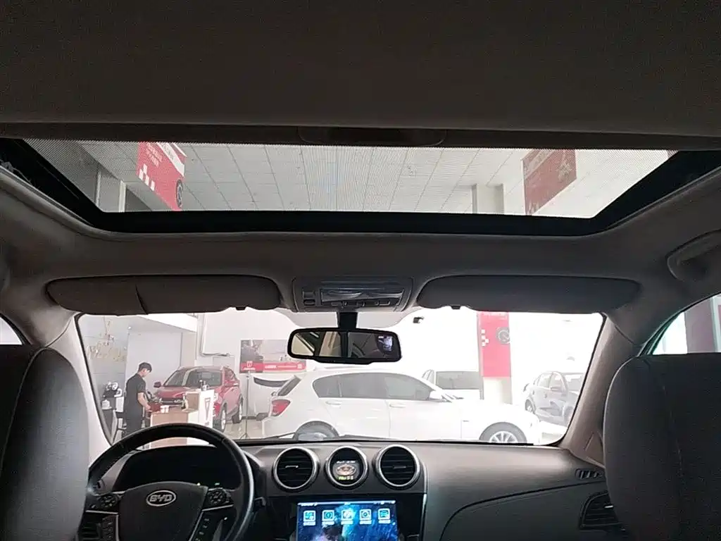 BYD S7 2015 2.0T Upgrade Automatic Flagship фото 17