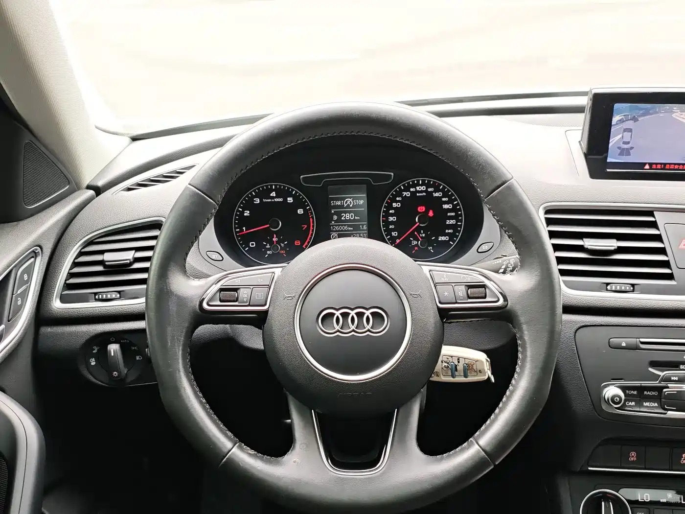 Audi Q3 2018 30th Anniversary Edition 30 TFSI Fashion фото 8