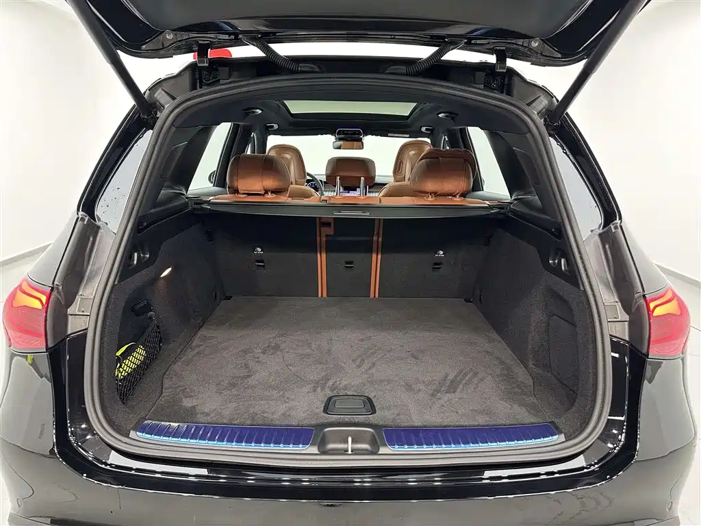 Mercedes-Benz GLC 2025 Facelift GLC 260 L 4MATIC Dynamic фото 27