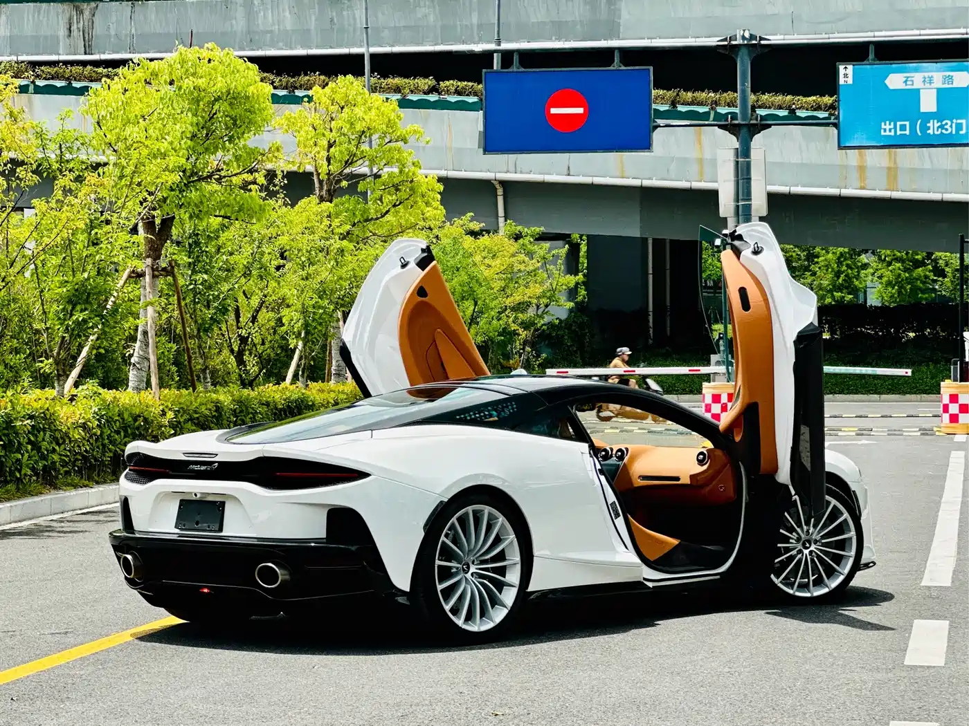 McLaren GT 2023 2022 4.0T Standard