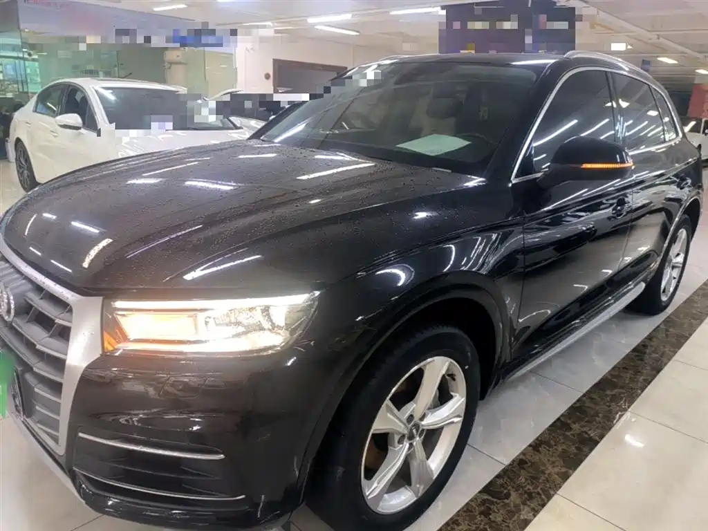 Audi Q5L 2020 Facelift 40 TFSI Honor Progressive