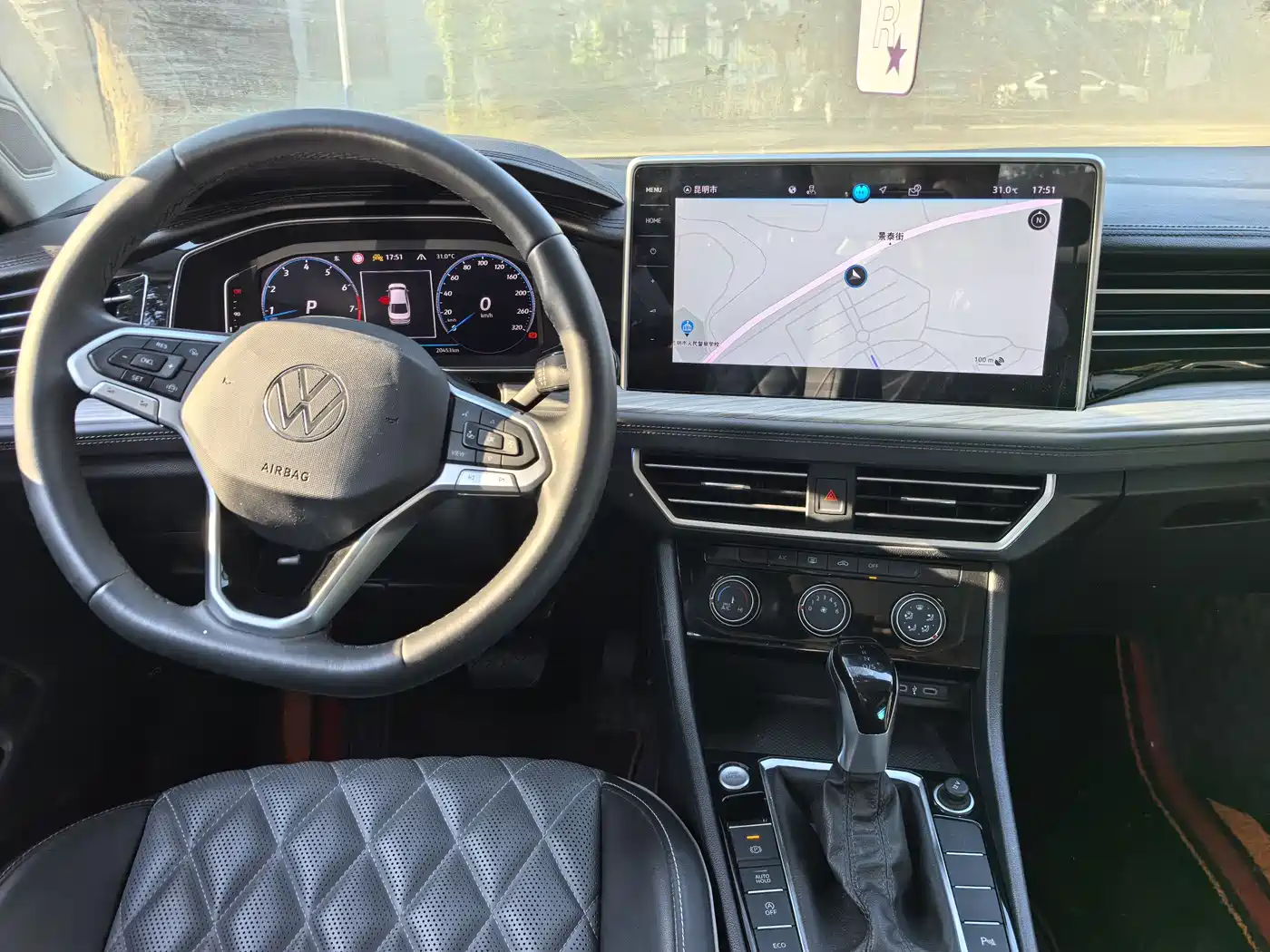 Volkswagen Sagitar 2024 300TSI DSG Surpass Edition фото 9