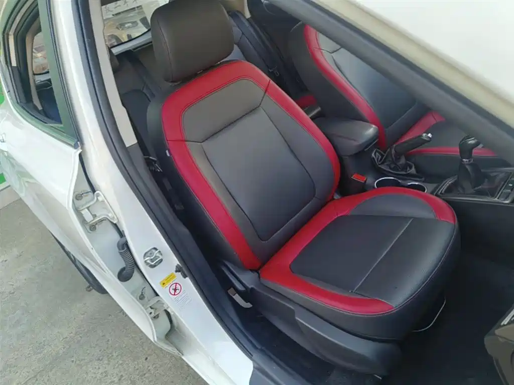 Changan Eado XT 2016 2016 1.6L Manual Stylish Cool Edition