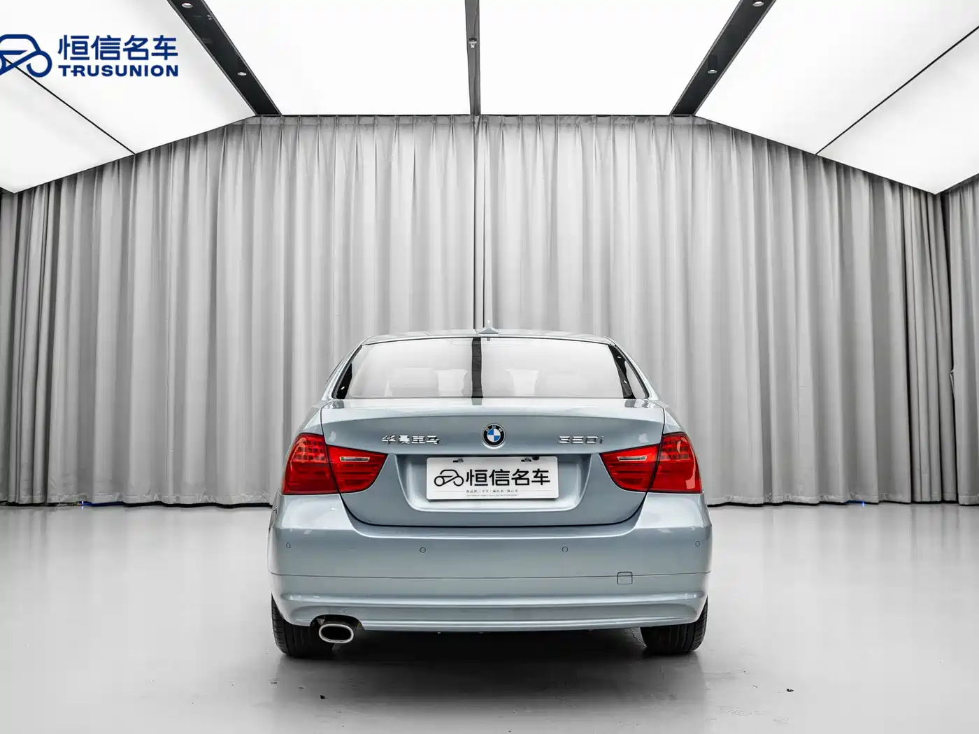 BMW 3 Series 2011 320i Fashion фото 5