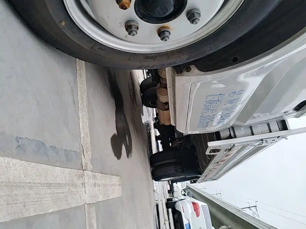 Changan Kuayue Kuayue King X5 2021 2021 Model 1.6L Petrol Standard Edition Single Cab Dual Rear Wheel Flatbed 3600mm Cargo Box DAM16KR