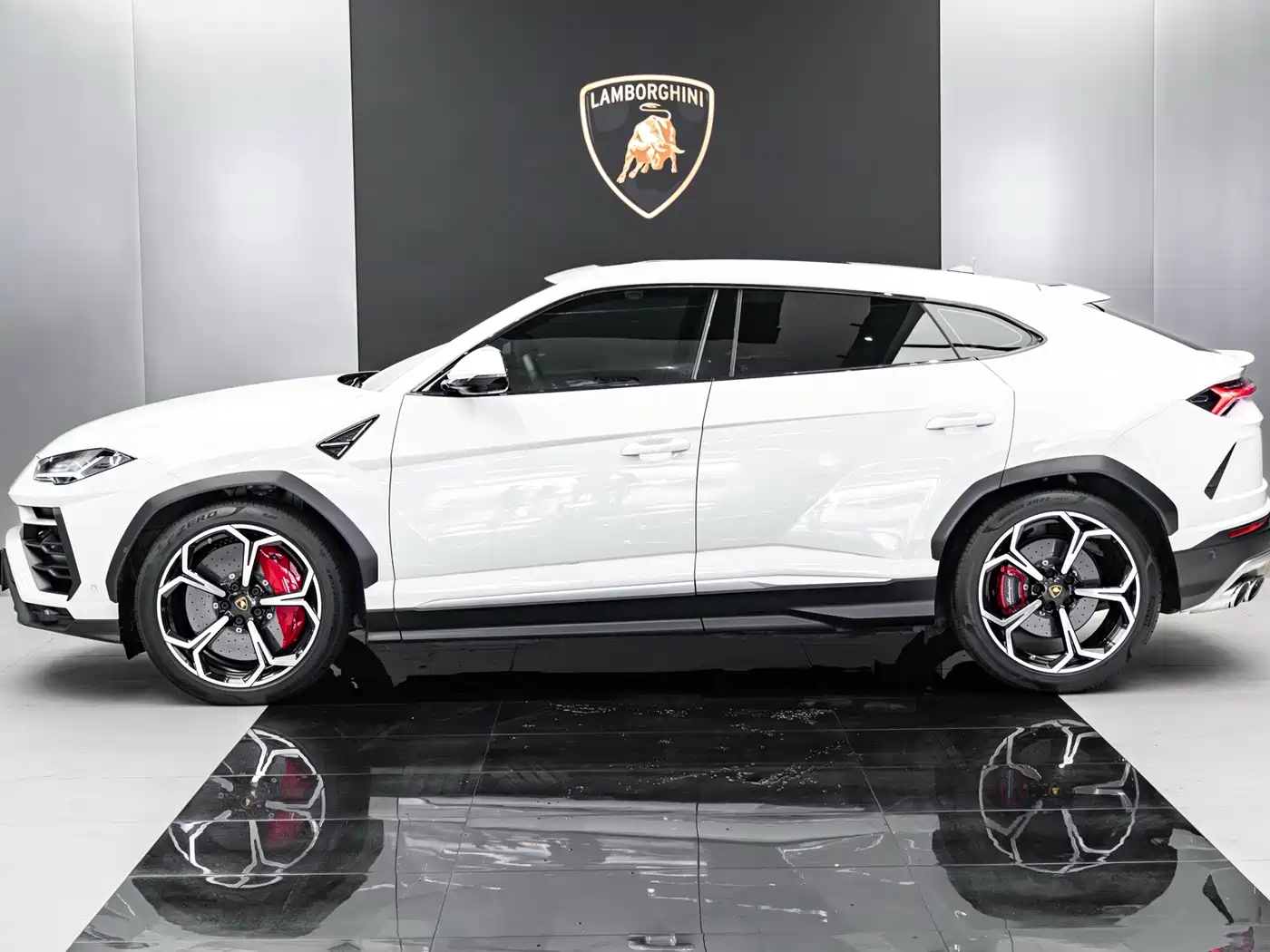 Lamborghini Urus 2019 2018 4.0T V8