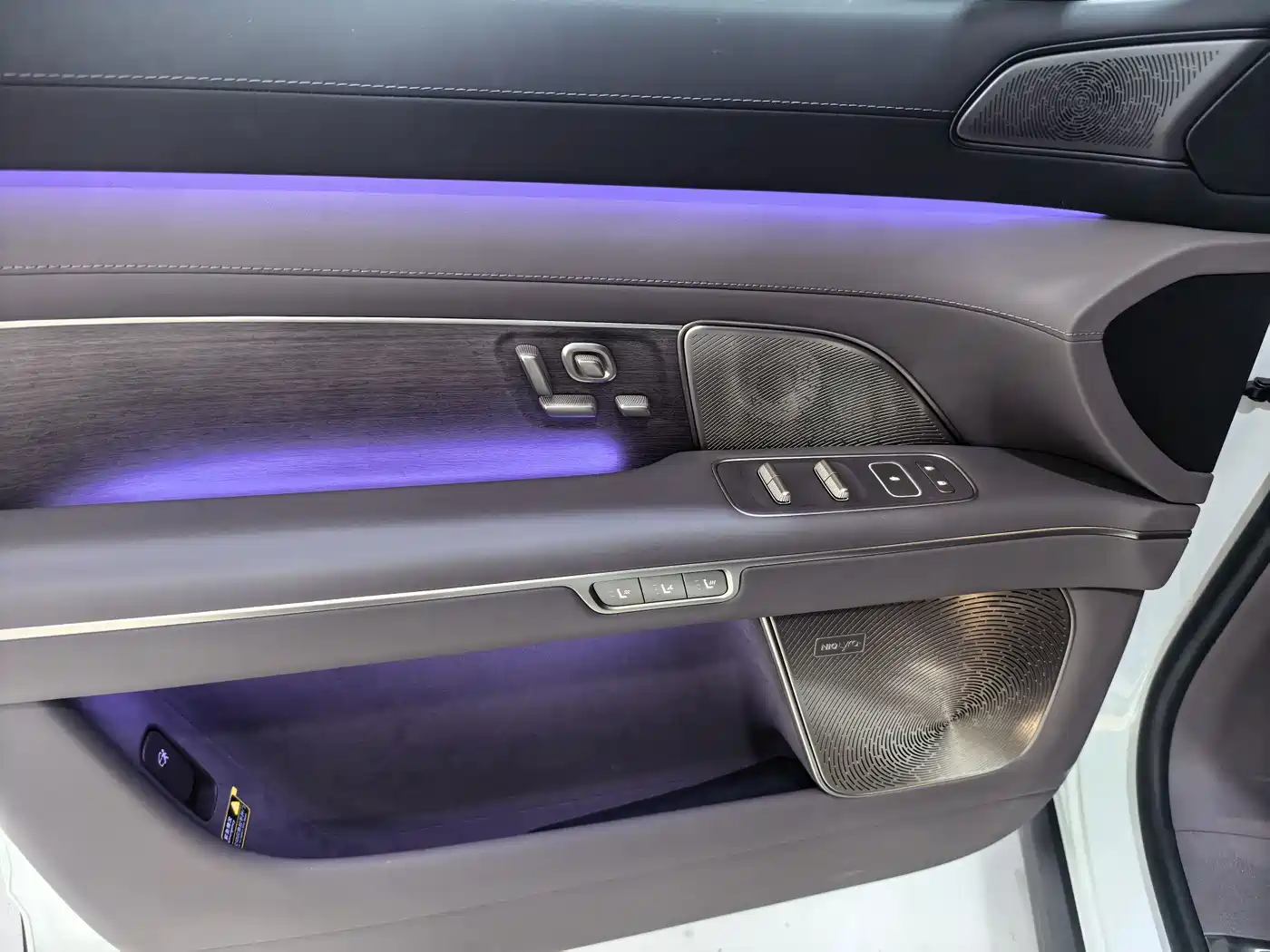 NIO ES8 2026 2025 Base Model