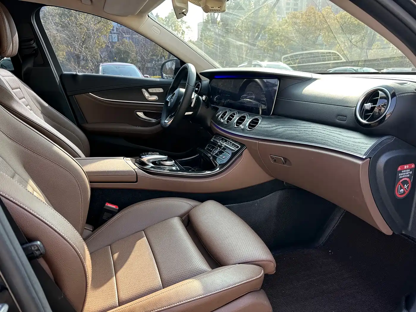 Mercedes-Benz E-Class 2017 E 200 Sport фото 13