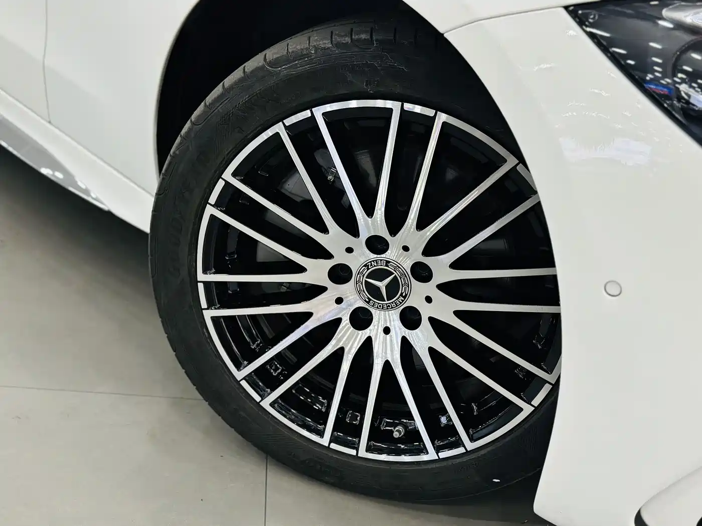 Mercedes-Benz C-Class 2025 C 260 L Sport Edition фото 11
