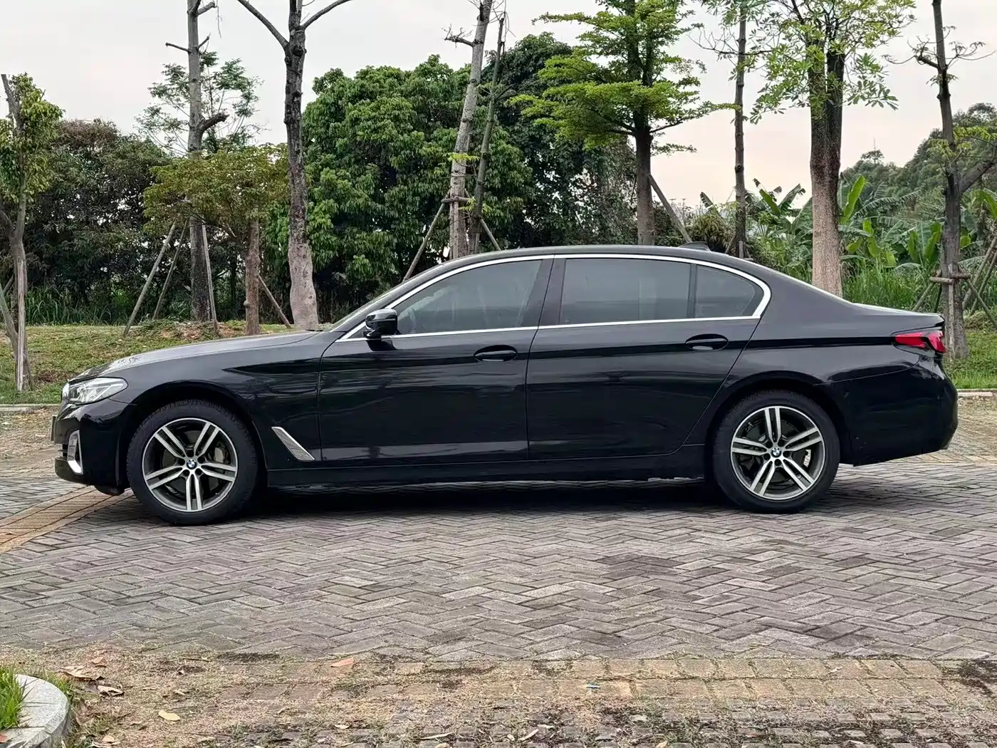 BMW 5 Series 2021 Facelift 530Li Leading Luxury Package фото 5