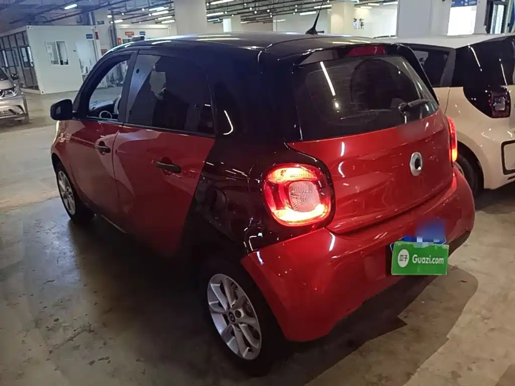 smart forfour 2018 2018 1.0L 52kW Agile Edition