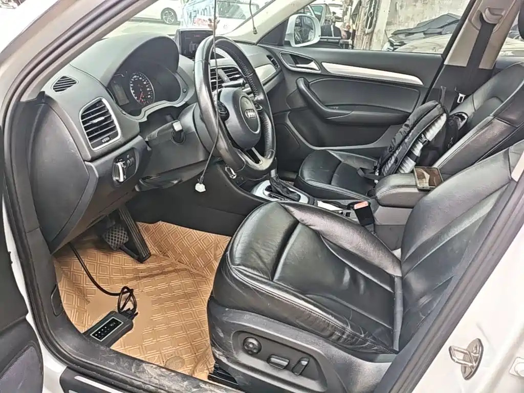Фото 15 - Audi Q3