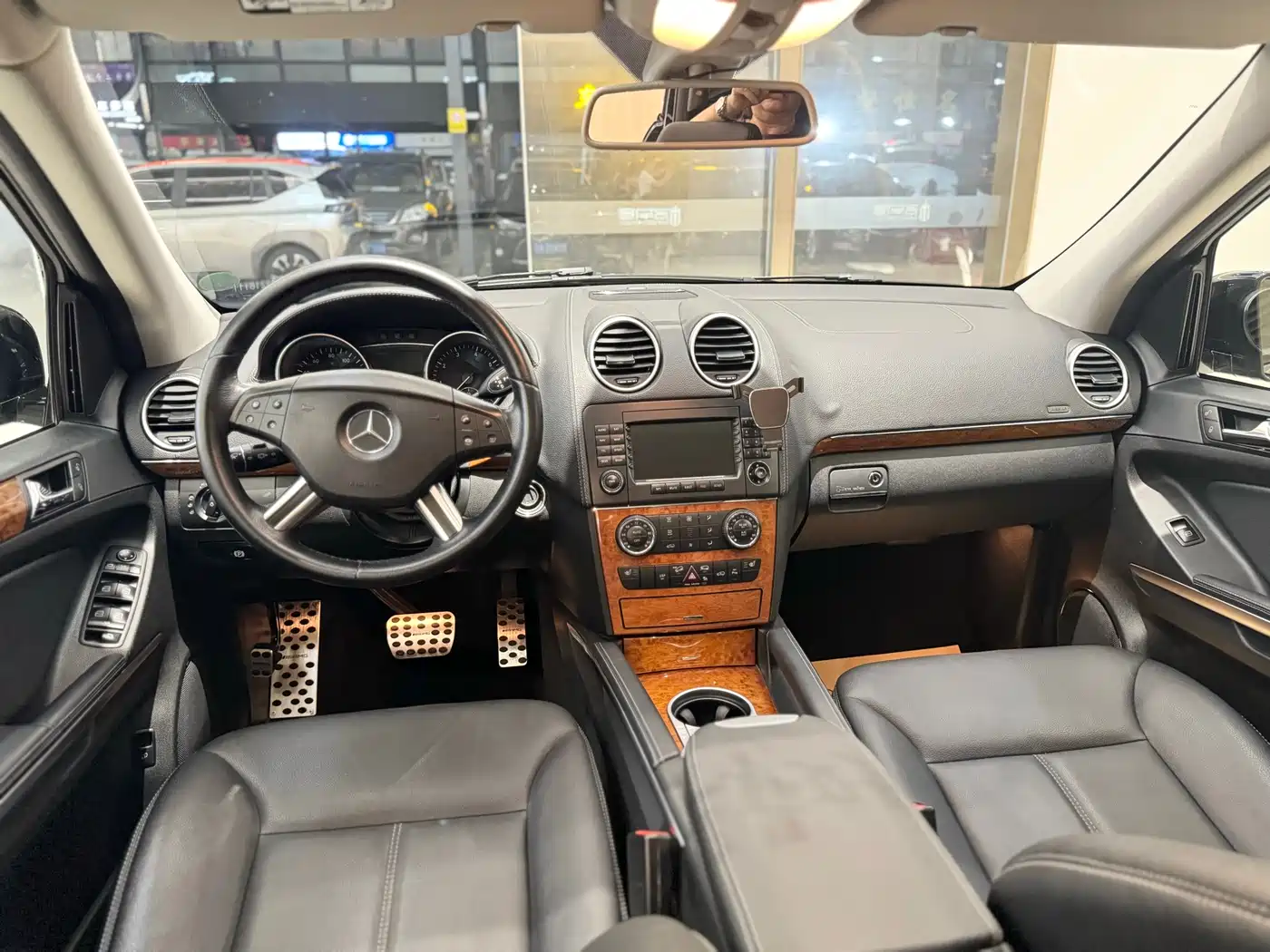 Mercedes-Benz GL-Class фото 8