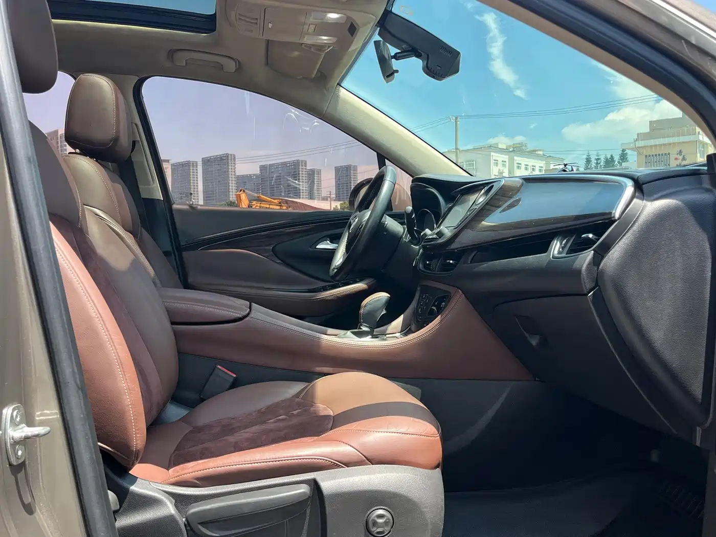 Фото 16 - Buick Envision Plus