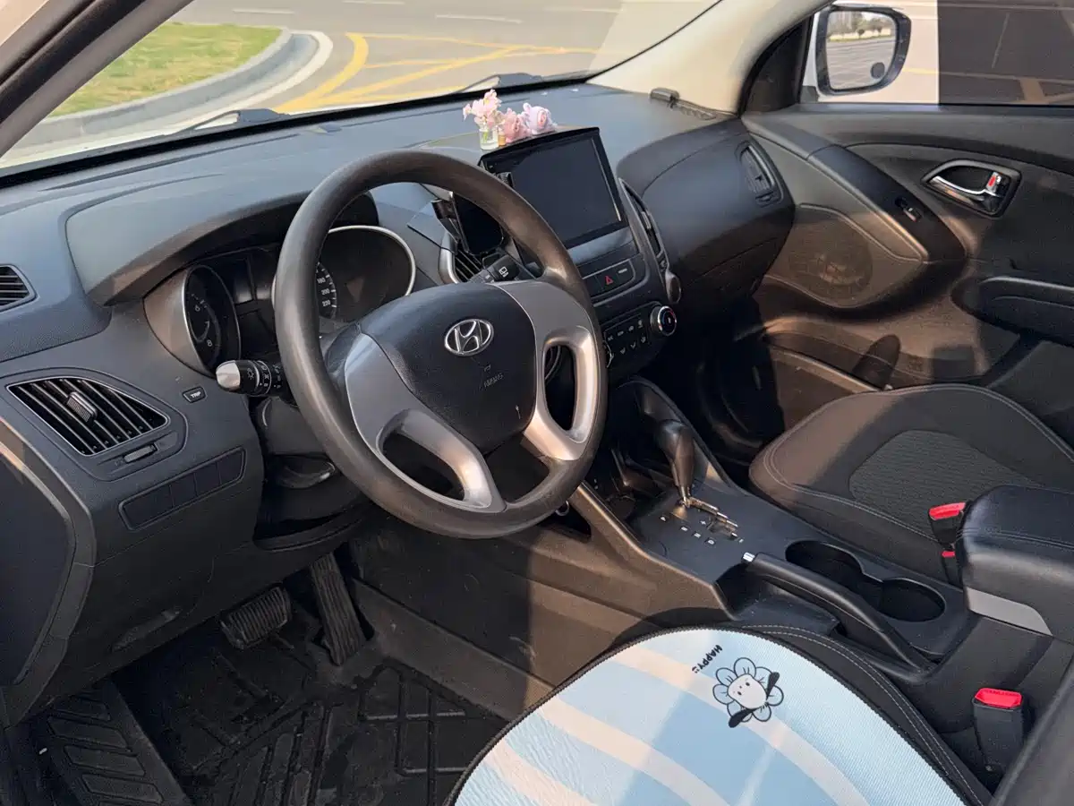 Hyundai Beijing Hyundai ix35 2015 2.0L Automatic 2WD Comfort China V фото 7