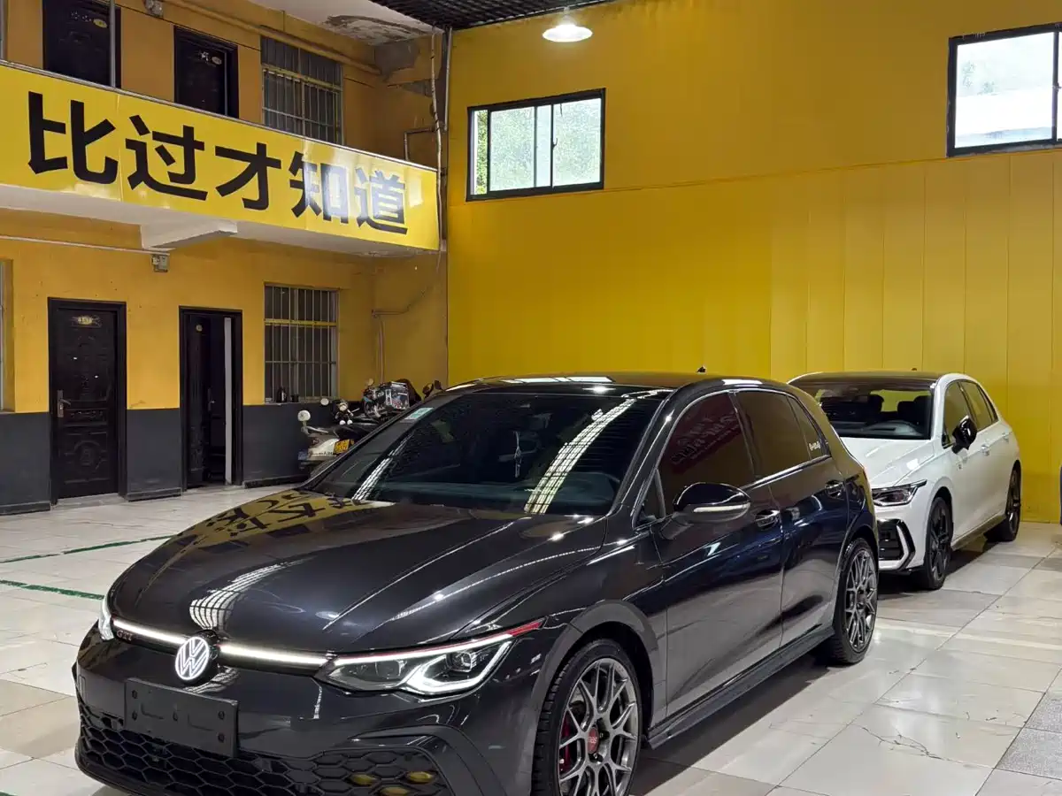 Volkswagen Golf GTI 2021 380TSI DSG GTI