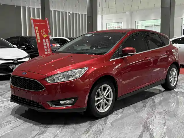 FORD FOX