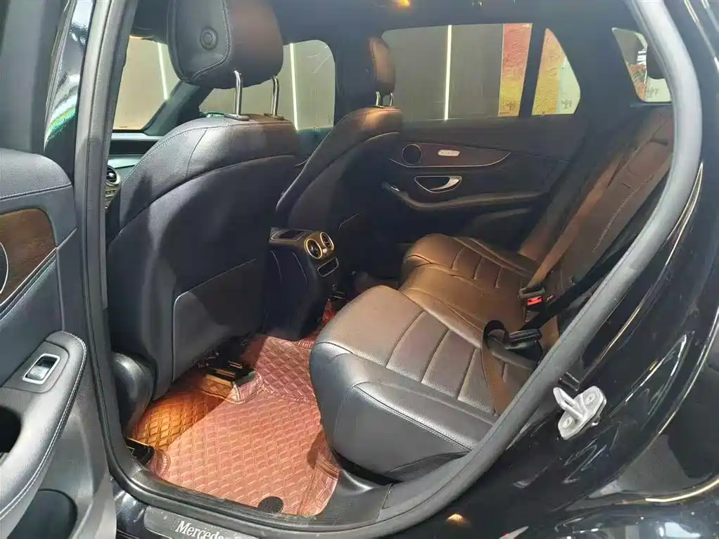Mercedes-Benz GLC 2019 GLC 260 4MATIC Dynamic фото 6