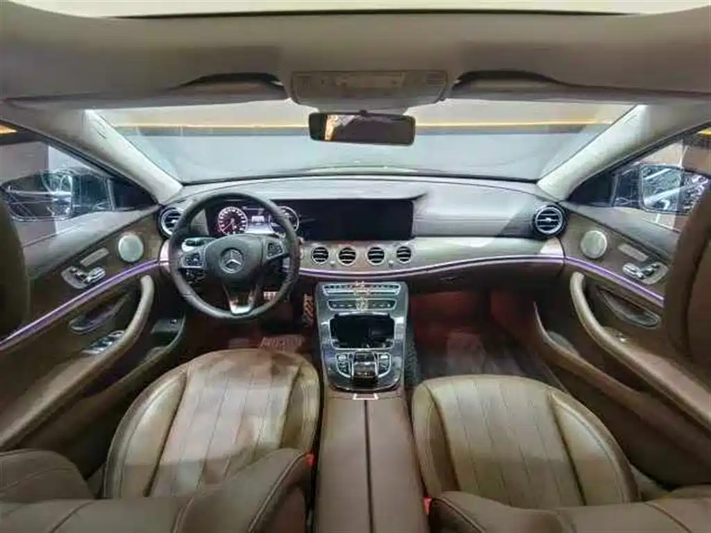 Mercedes-Benz E-Class 2017 E 200 L 4MATIC фото 4