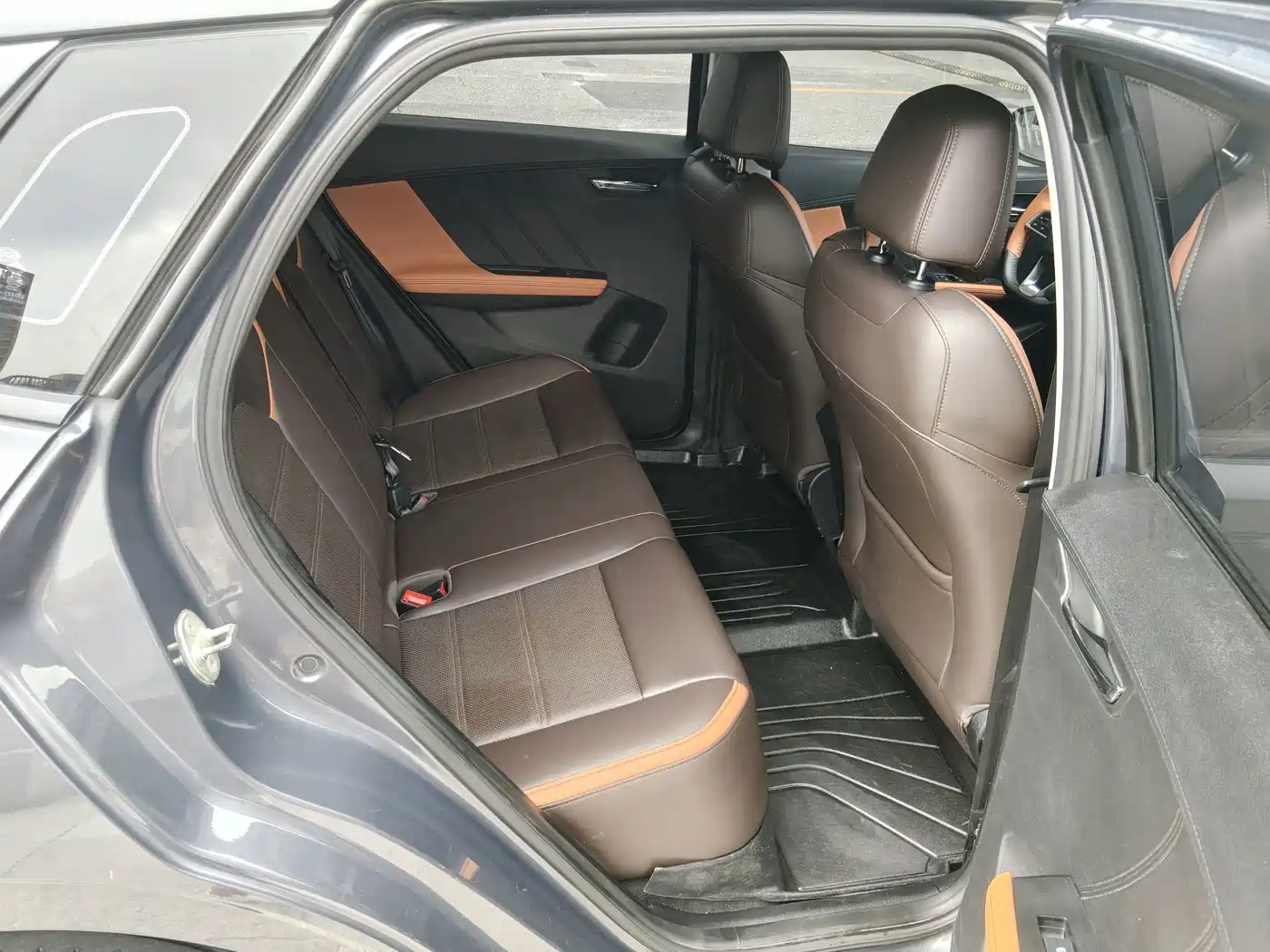 Фото 8 - BYD e2