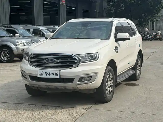 Ford Everest 2021