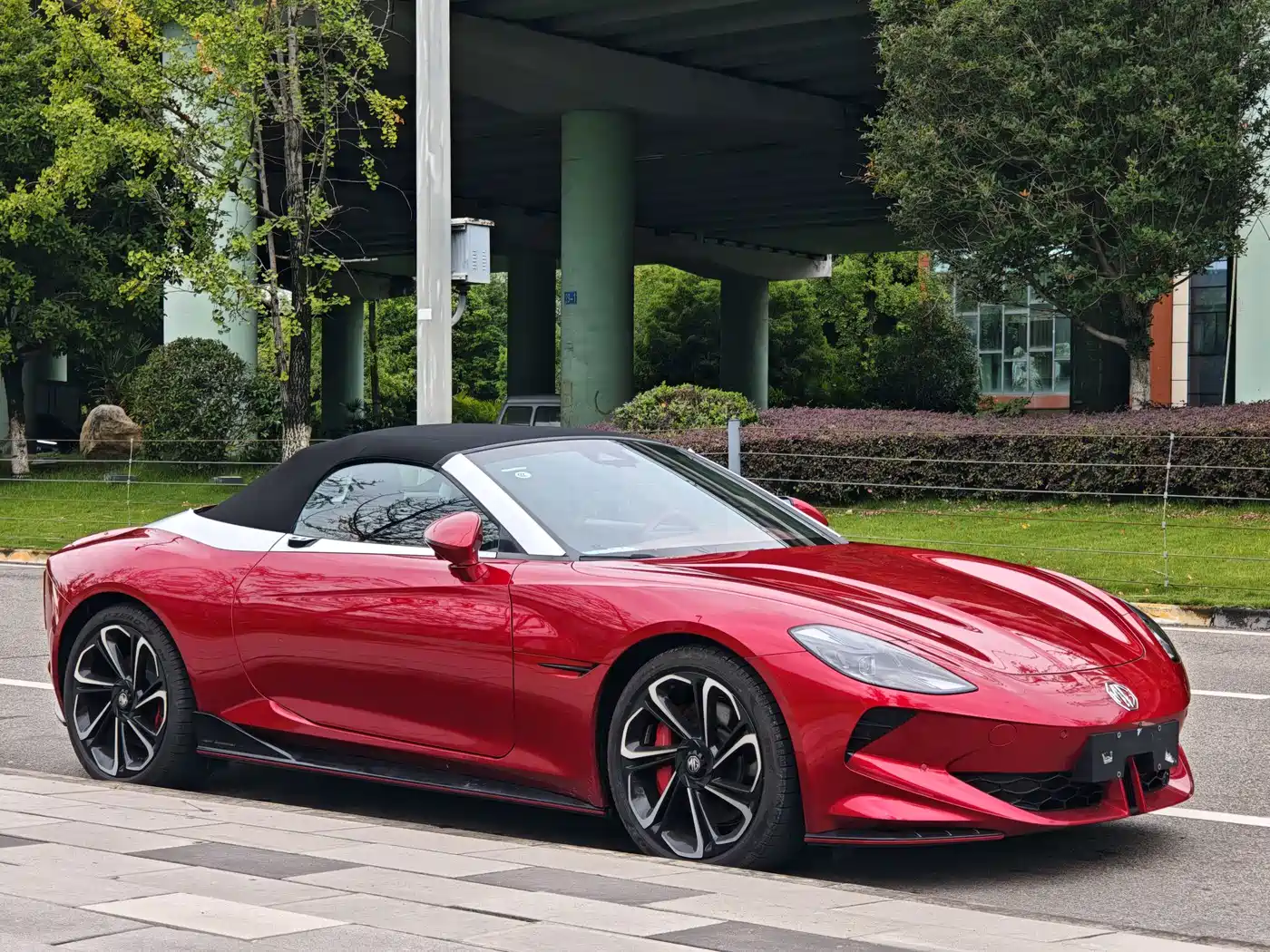 2026 MG Cyberster