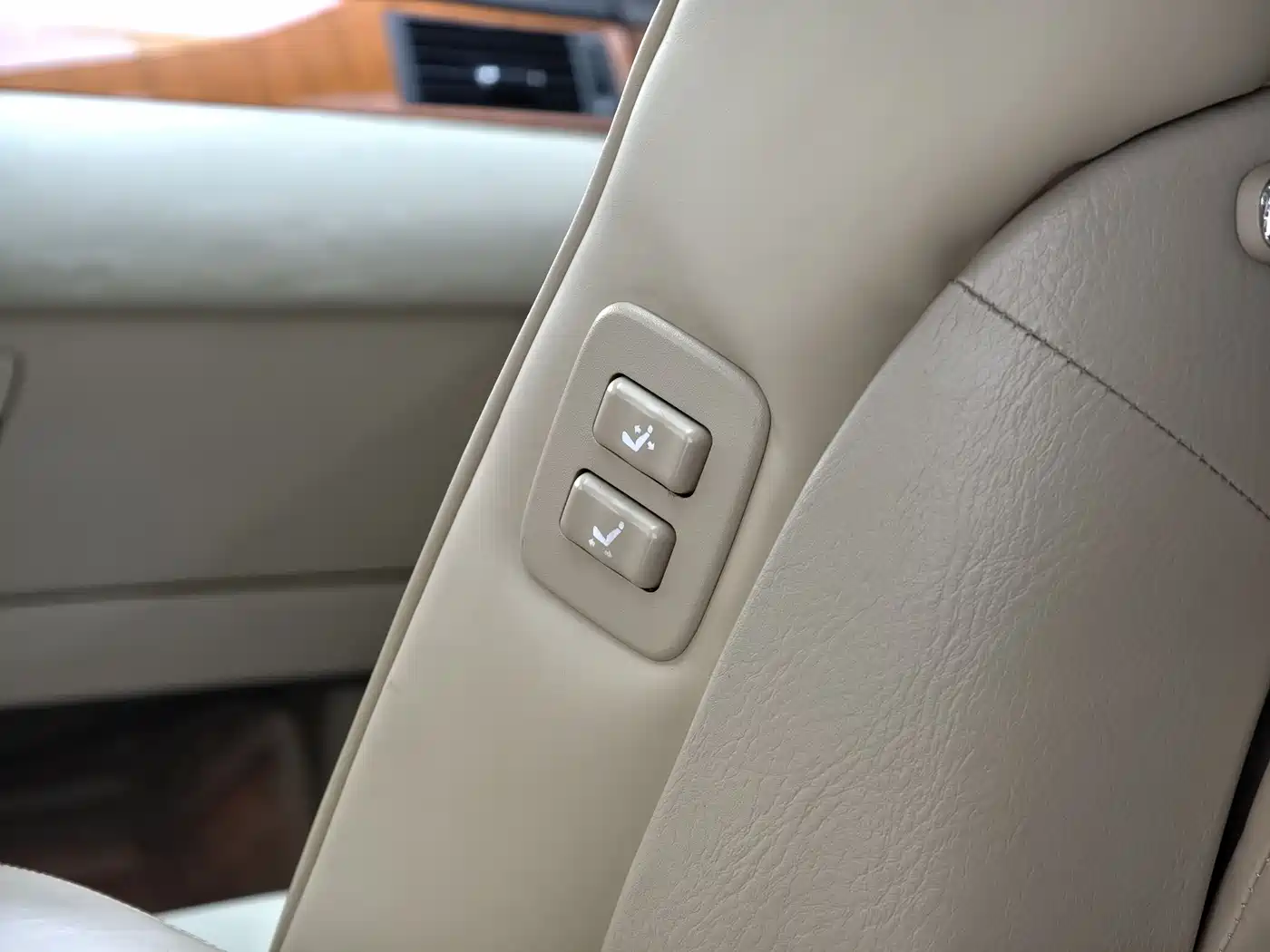 Toyota Crown 2007 3.0L Royal Saloon G VIP фото 40