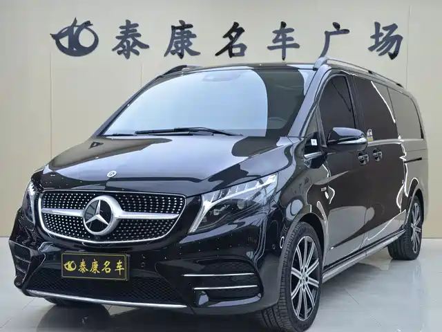Mercedes-Benz V-Class 2024