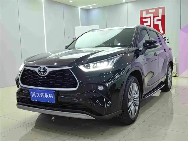 Toyota Highlander 2025