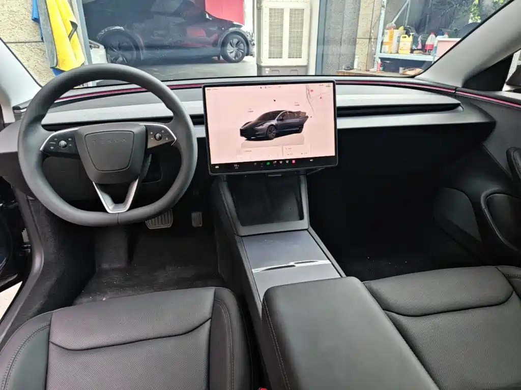 Tesla Model 3 2025 2025 Model Rear-Wheel Drive Edition