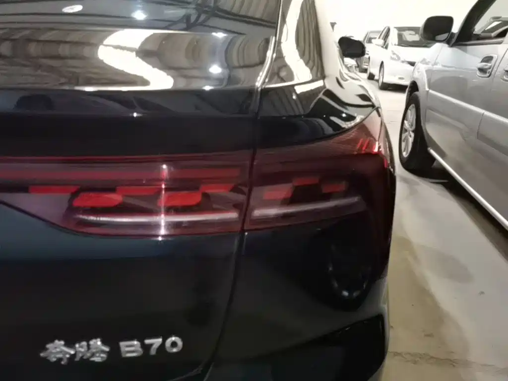 Besturn B70 2025 2025 Dragon Glory Edition 1.5T Premium