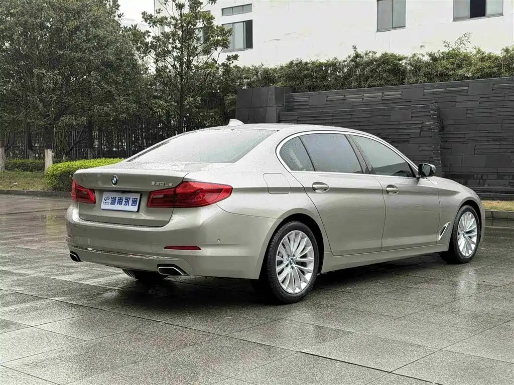 BMW 5 SERIES NEW ENERGY