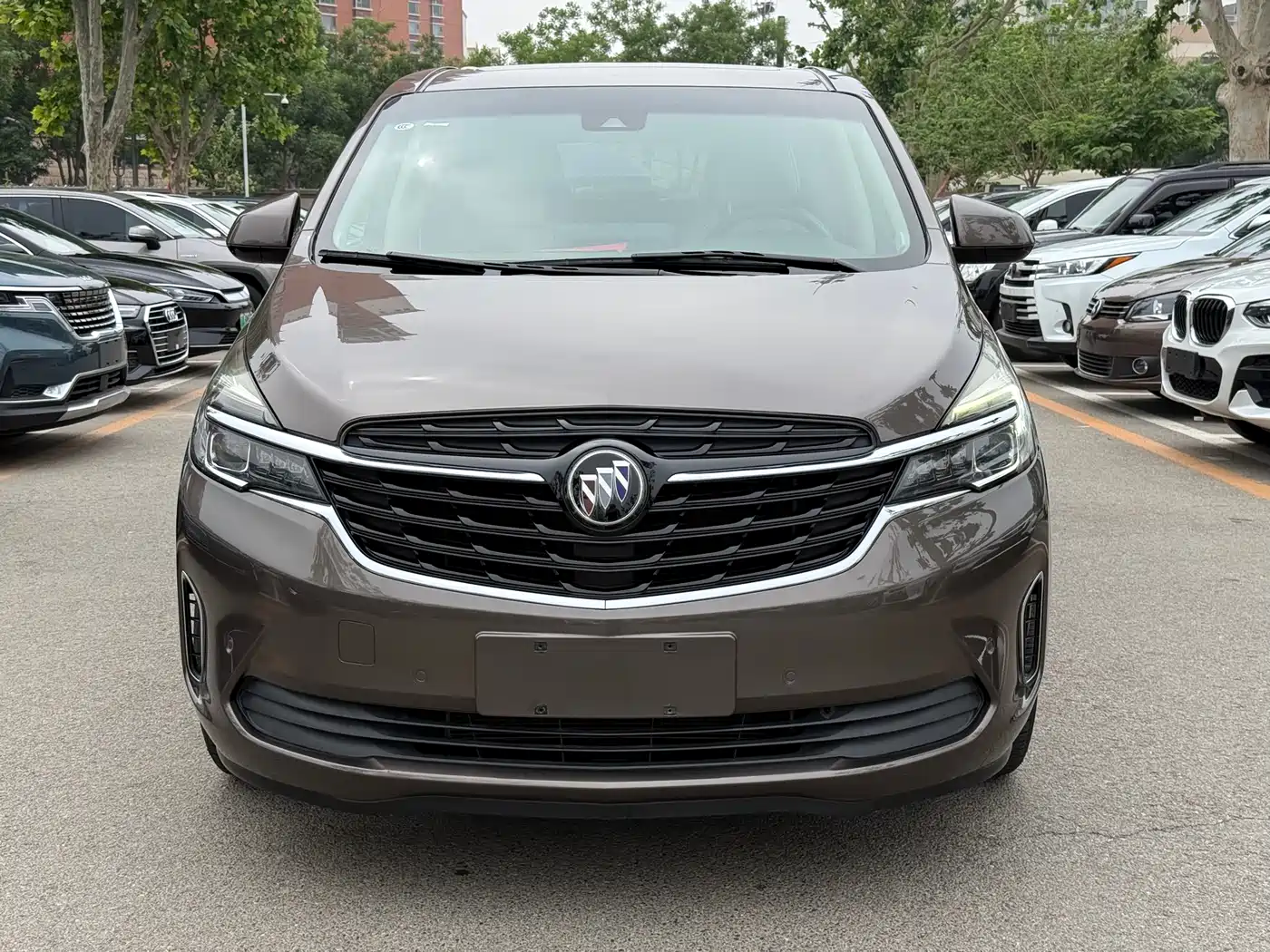 Buick GL8 2021 Land Business Class 652T Luxury фото 2