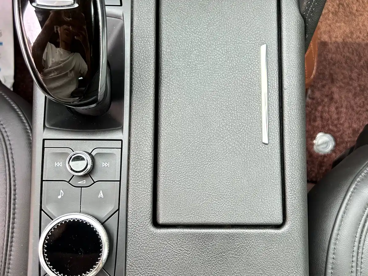 Фото 25 - Cadillac CT6