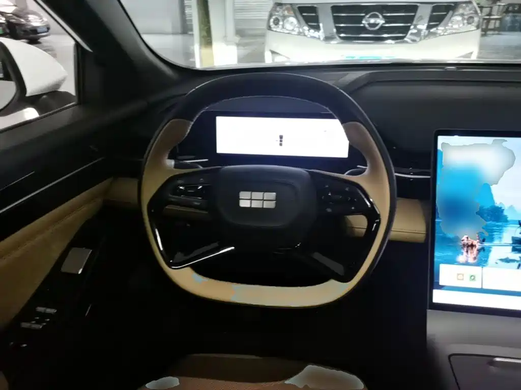 Geely Galaxy Galaxy L6 2025 2024 125km PLUS Soaring Dragon Edition