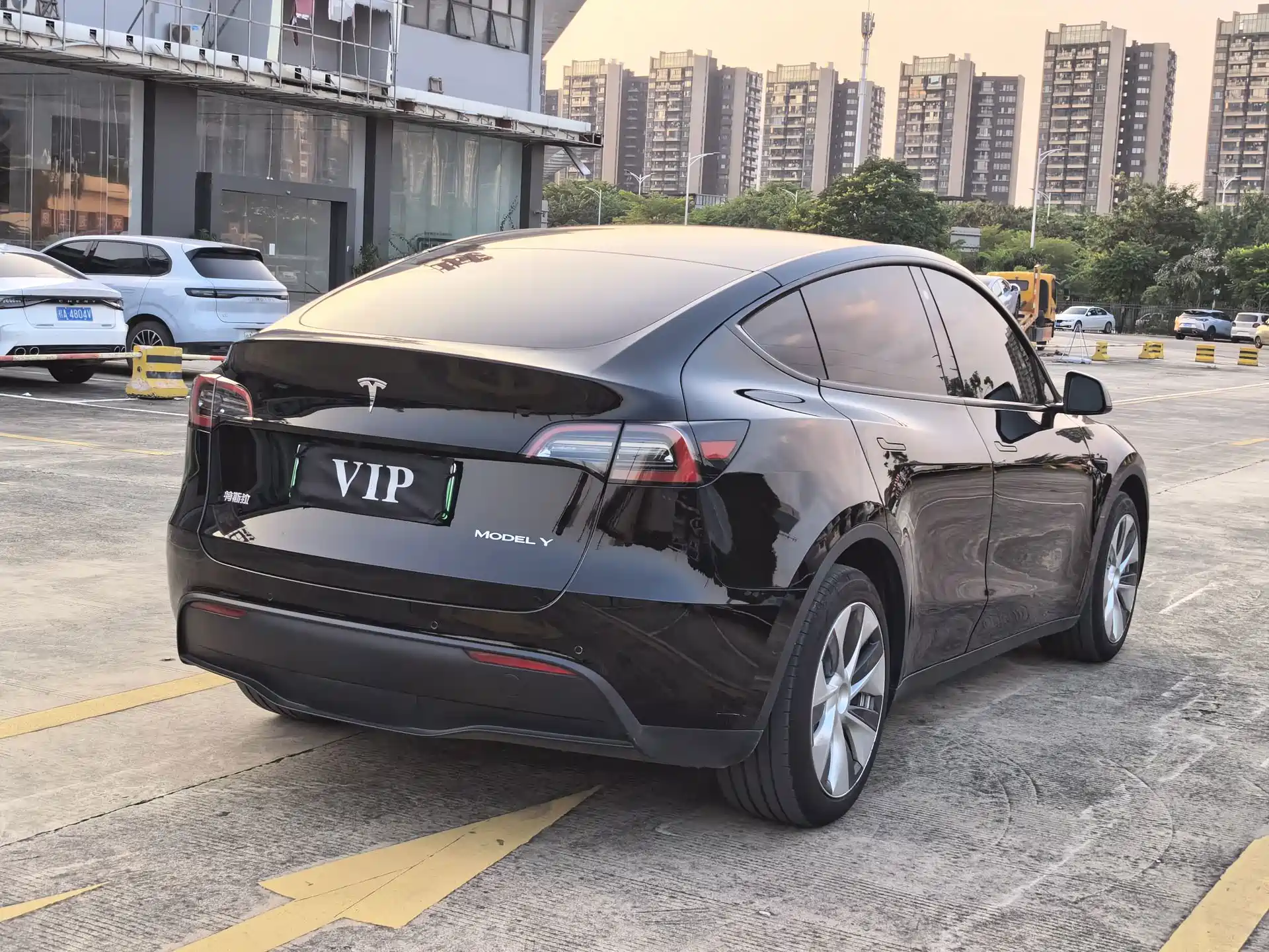 Фото 23 - Tesla Model Y