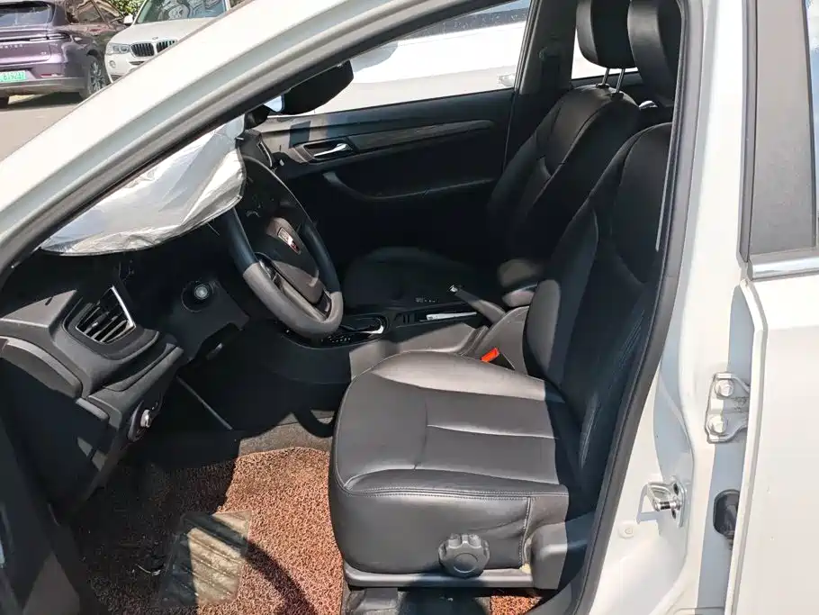 Roewe 360 2017 2017 1.5L Auto Luxury Edition