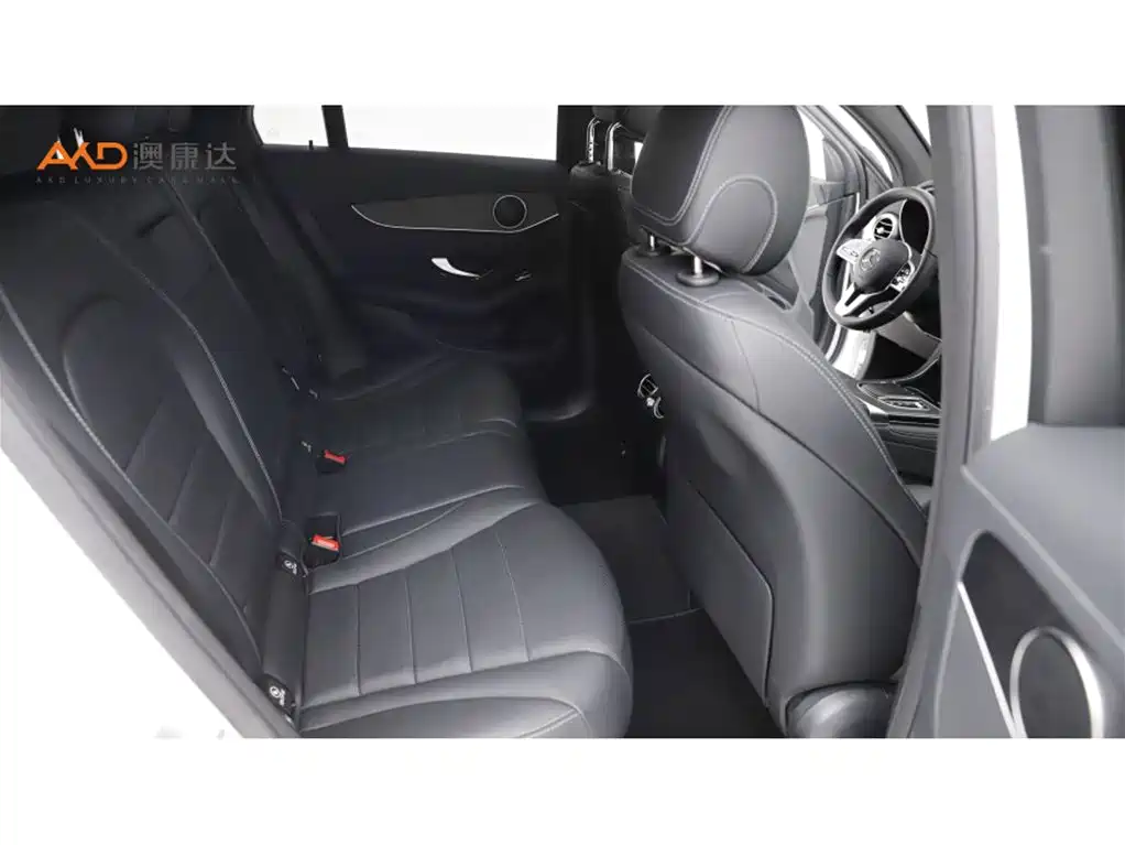 Mercedes-Benz GLC Coupe 2020 2020 GLC 300 4MATIC Coupe SUV