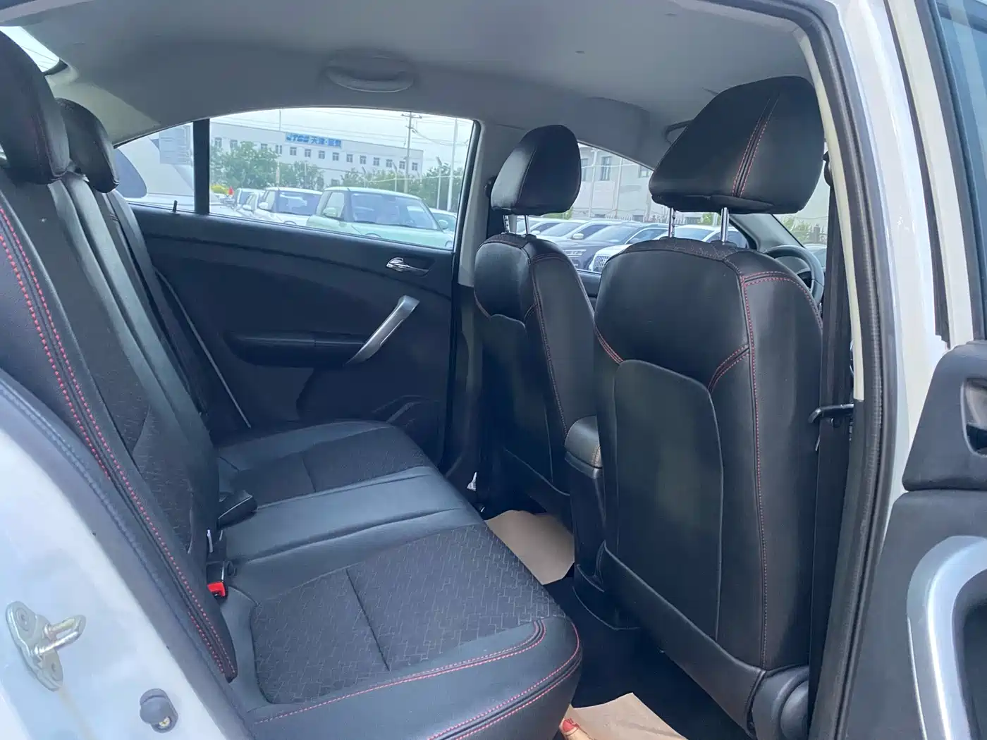 Cowin Kaiyi C3 2017 2015 1.5L AMT Gold Diamond Edition