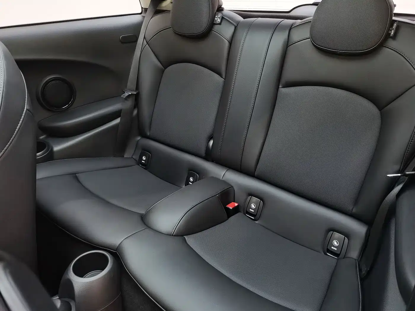 Фото 15 - MINI MINI